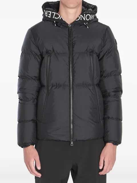Moncler Montcla hooded short down jacket