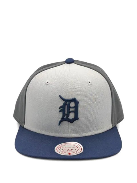 Mitchell & Ness Detroit Tigers Triple Play Liberty embroidered baseball cap