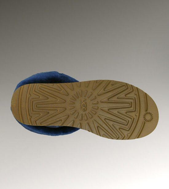 Classic Short II Boot — Stain-Resistant New Classic | Navy | In Stock