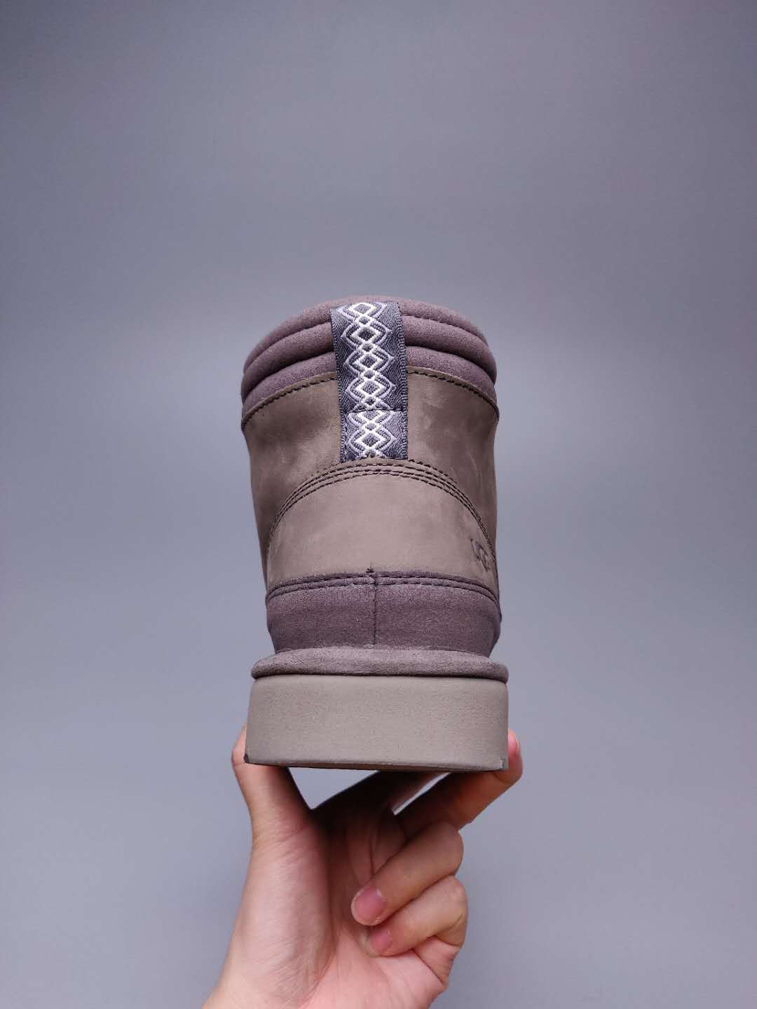 Grey Men’s Casual Lace-Up Sneakers — New Arrival | In Stock