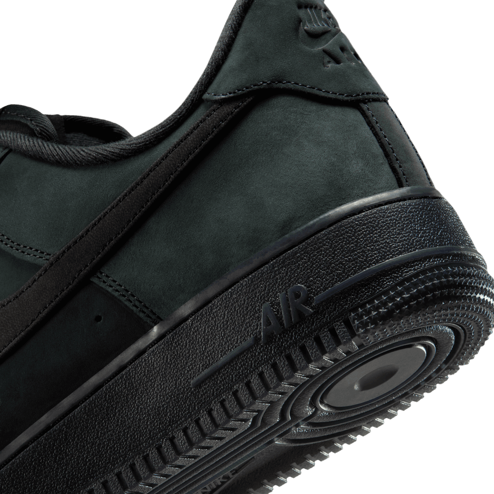 Nike Air Force 1 '07 WB
