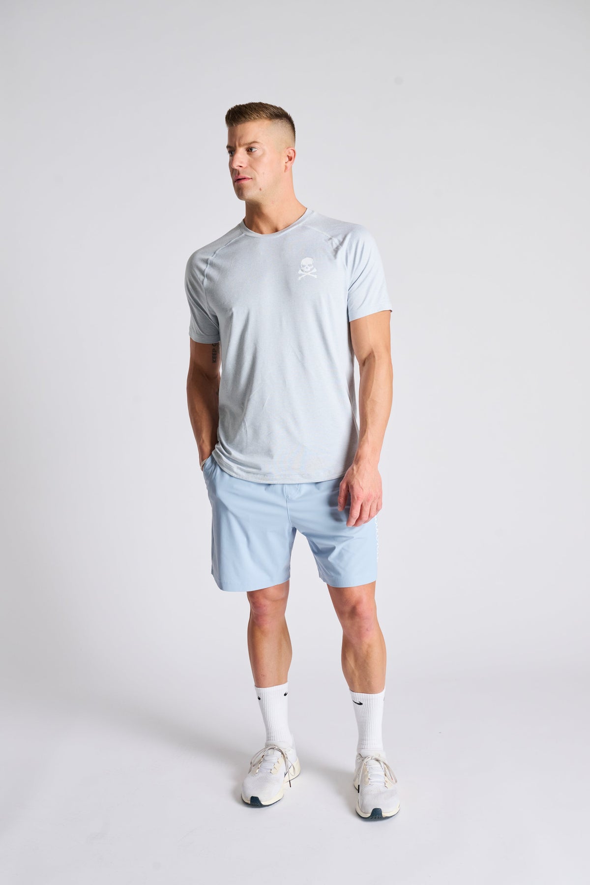 ATMOSPHERE TEE