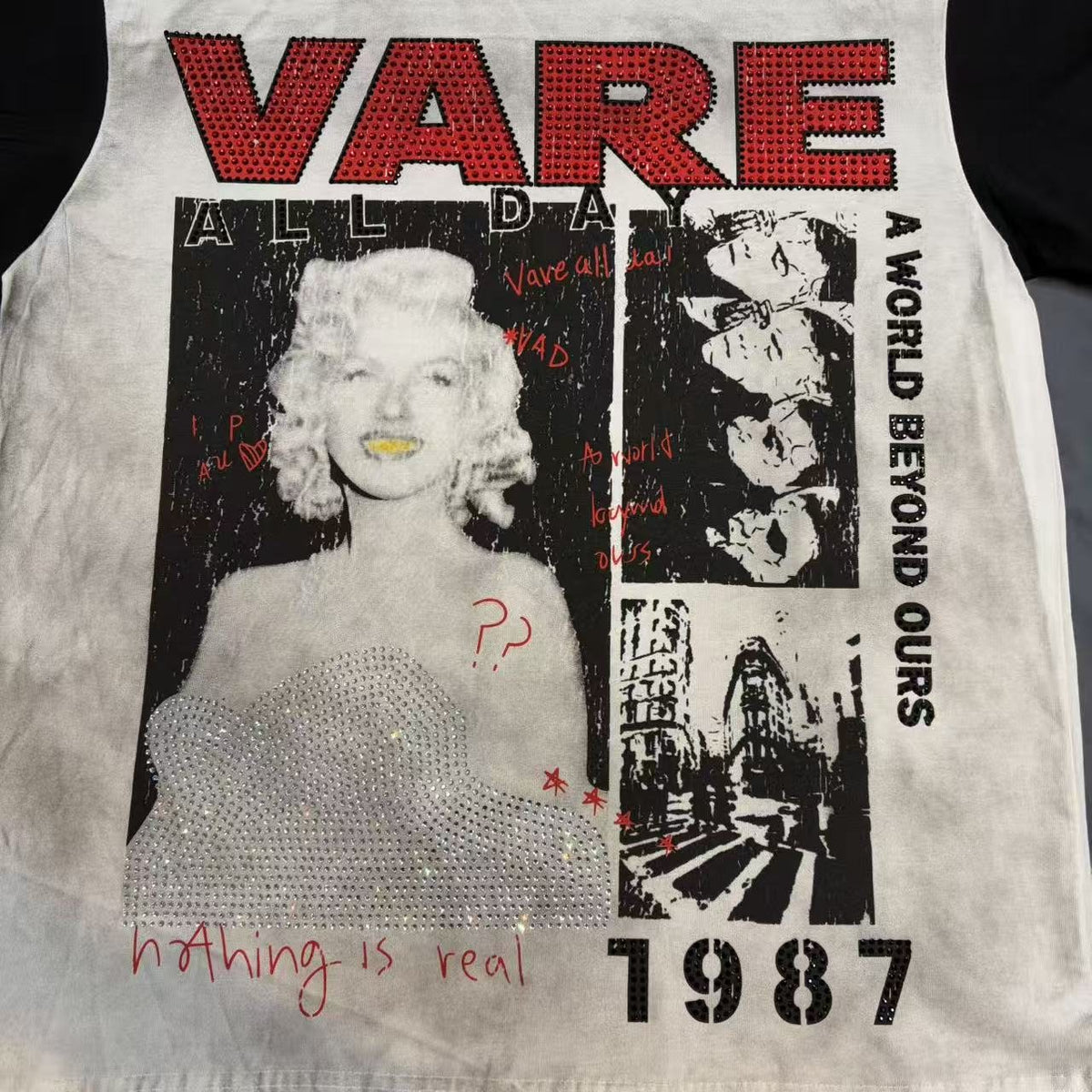 VARE ALL DAY Washed Contrast-Sleeve Graphic T-Shirt