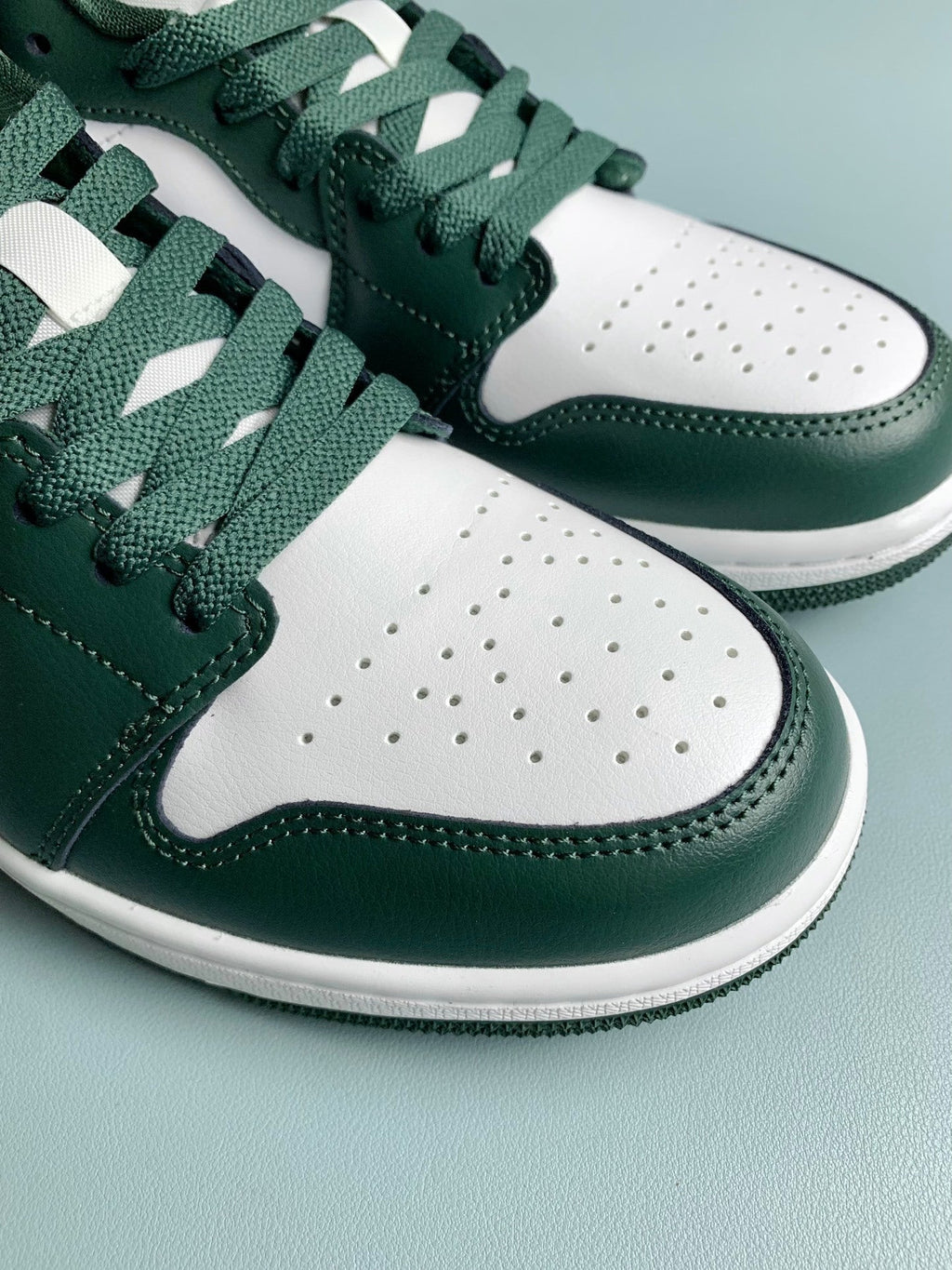 Air Jordan 1 Low Olive Green and White Unisex Sneakers DC0774-113