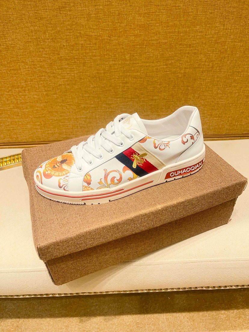 Gucci Men’s White Multicolor Graphic Low-Top Sneakers