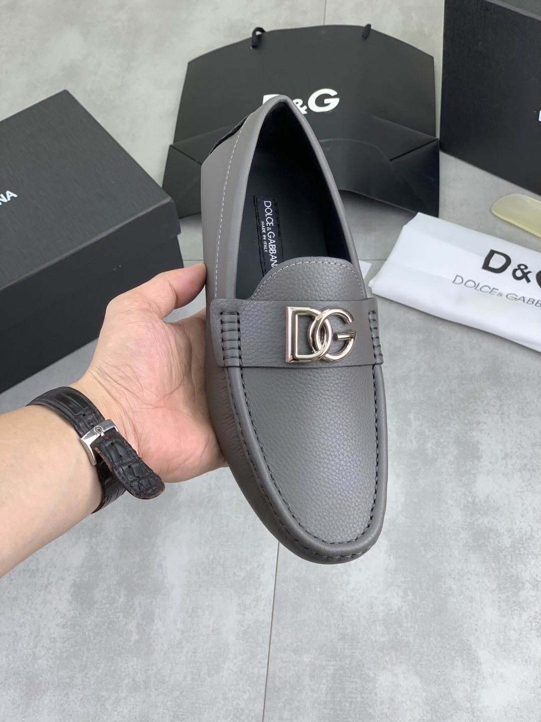 Dolce & Gabbana Apron-Toe Driving Loafers