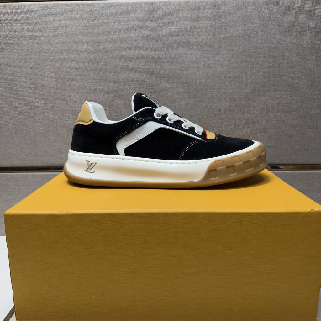 Louis Vuitton Men's Black & White Low-Top Sneakers